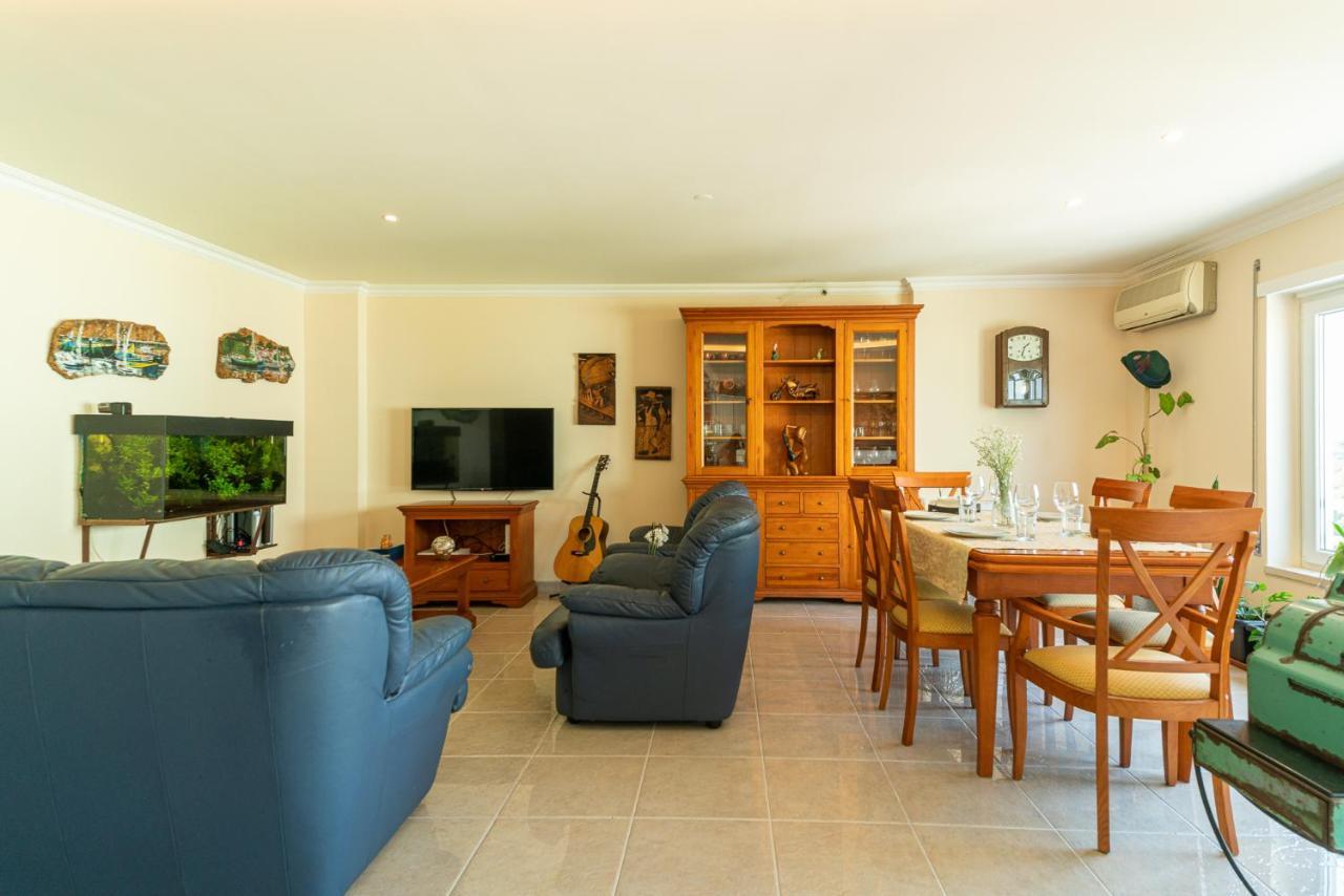 Family Comfort House Seixal  Extérieur photo