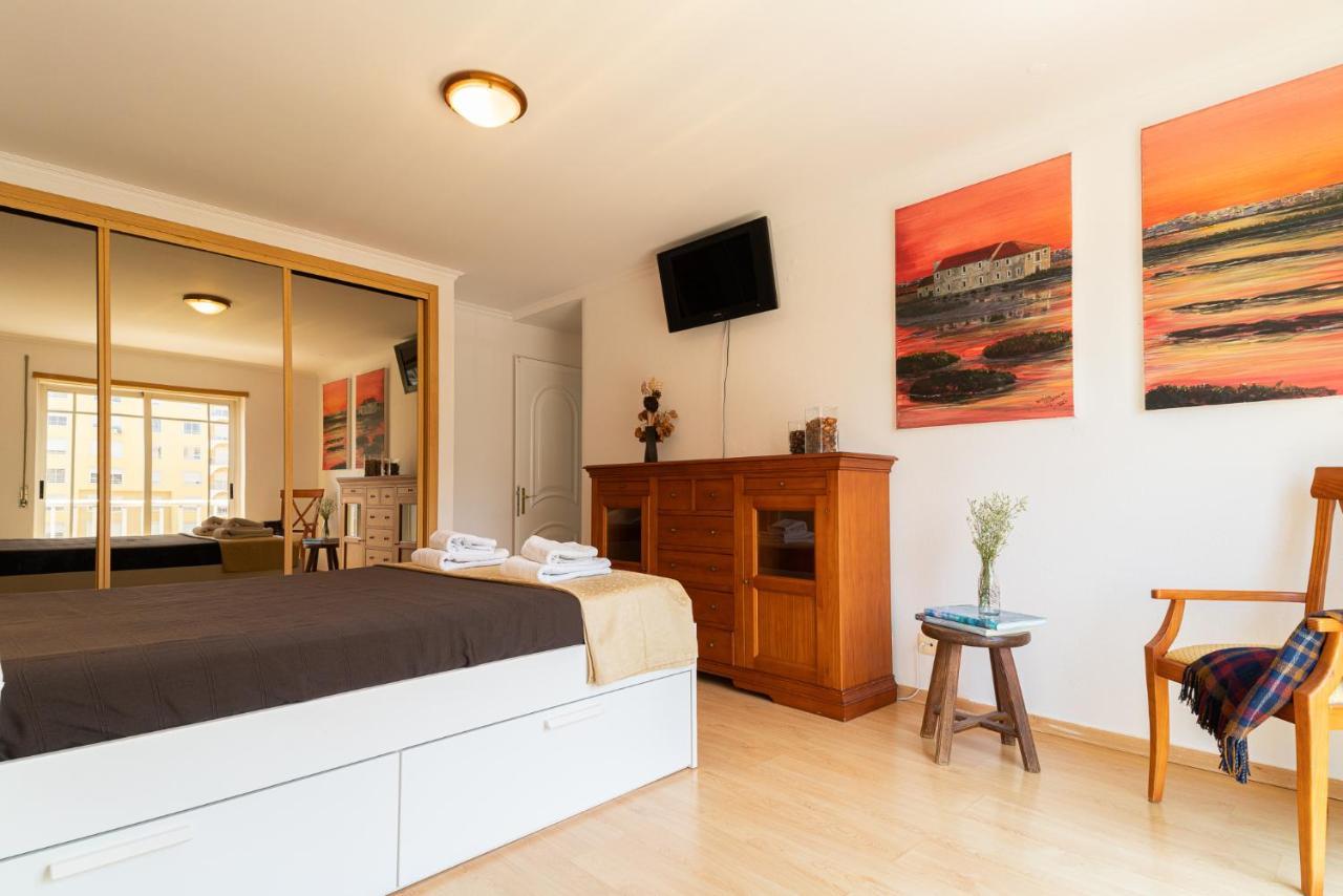 Family Comfort House Seixal  Extérieur photo